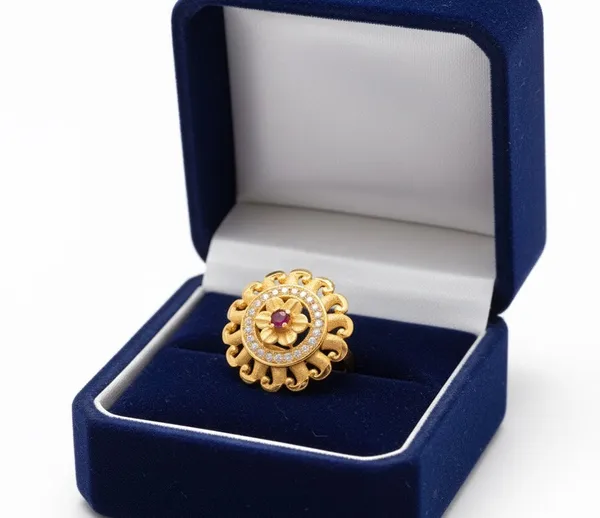 Gold_Rudraksha_Ring_For_Women